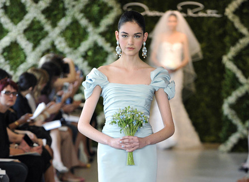 Xu hướng thời trang áo cưới hè 2013 | May Dong phuc