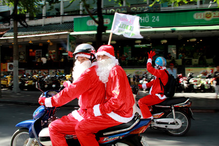 Trang phục noel tại Bắc Giang | Trang phuc noel tai Bac Giang