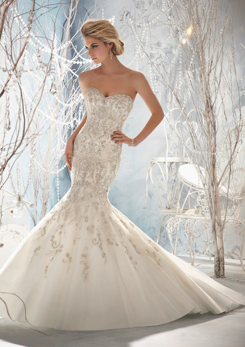 10-wedding-dress2-1377547000.jpg