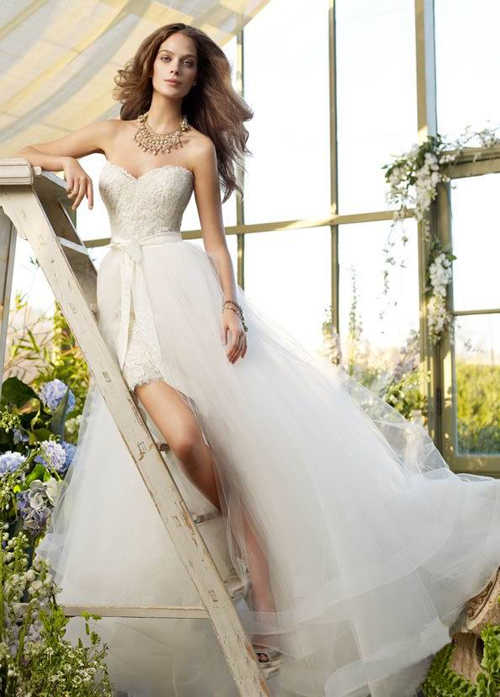 retro-Wedding-Dresses-1377547000.jpg